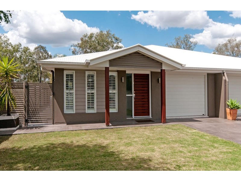1 & 2/20 Deebing Creek Road, Yamanto QLD 4305