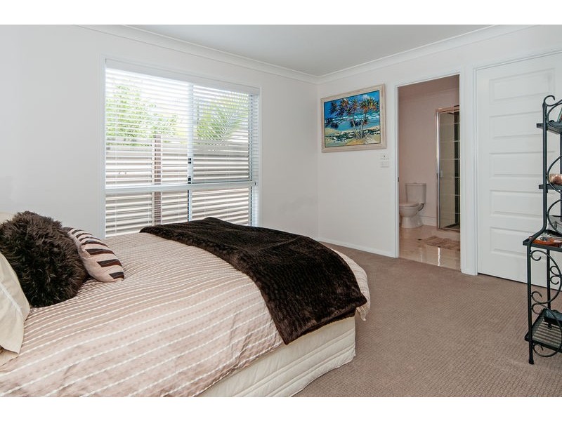 1 & 2/20 Deebing Creek Road, Yamanto QLD 4305