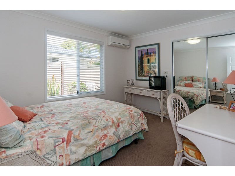 1 & 2/20 Deebing Creek Road, Yamanto QLD 4305