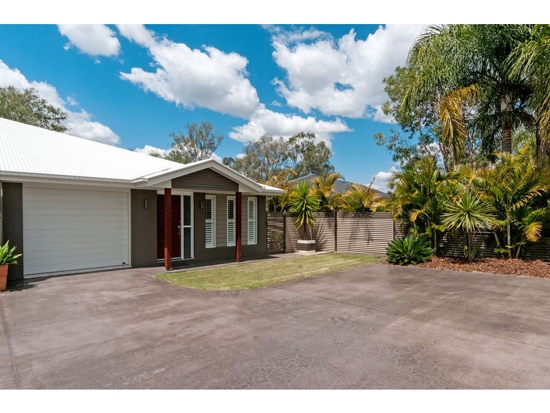 1 & 2/20 Deebing Creek Road, Yamanto QLD 4305