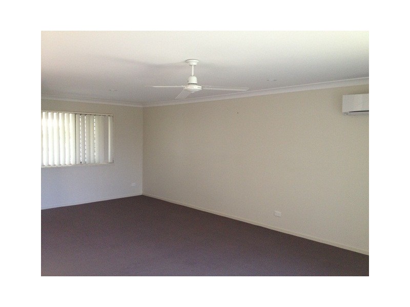 46 Nixon Drive, North Booval QLD 4304