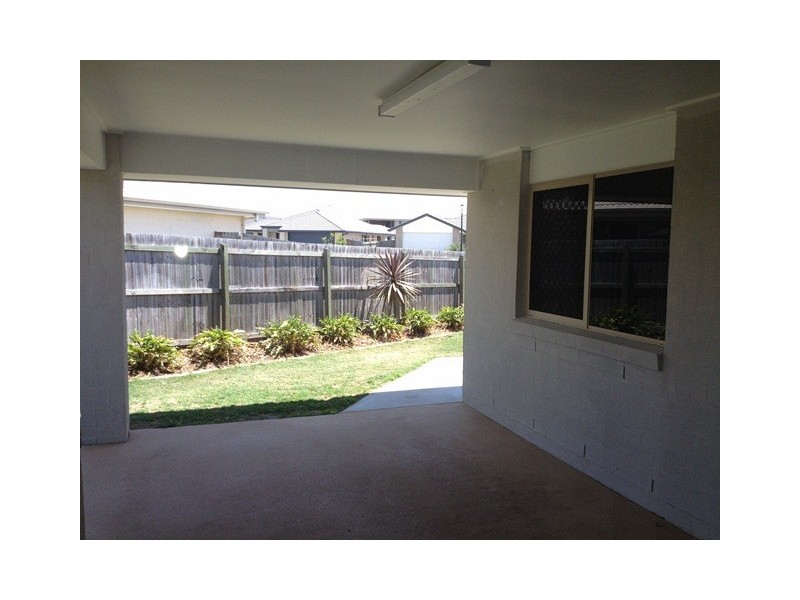 46 Nixon Drive, North Booval QLD 4304