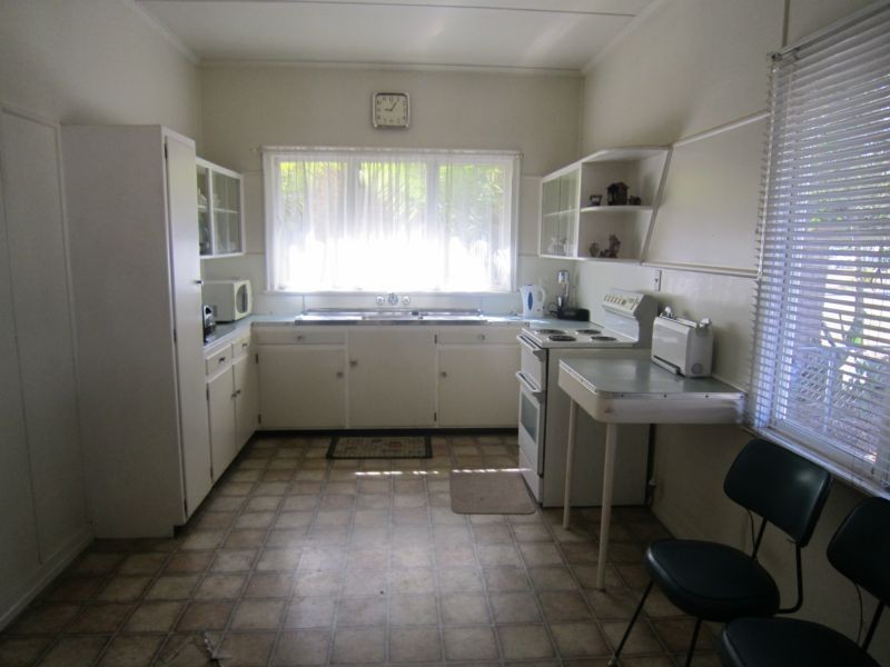 203 Cascade Street, Raceview QLD 4305