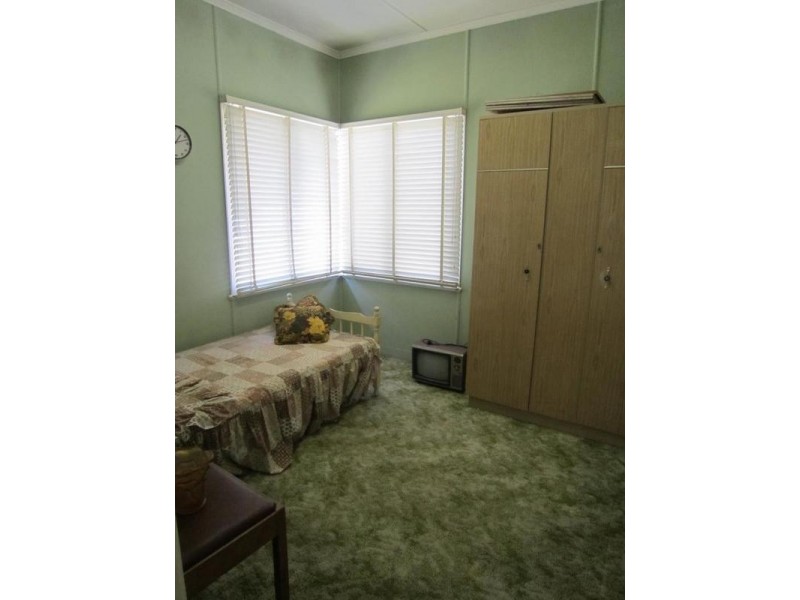 203 Cascade Street, Raceview QLD 4305