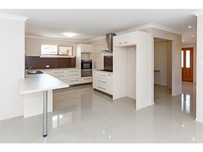 17 Kelso Close, Yamanto QLD 4305