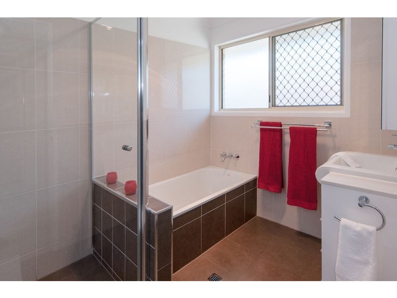 17 Kelso Close, Yamanto QLD 4305