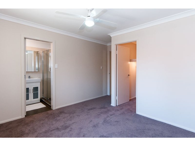 17 Kelso Close, Yamanto QLD 4305