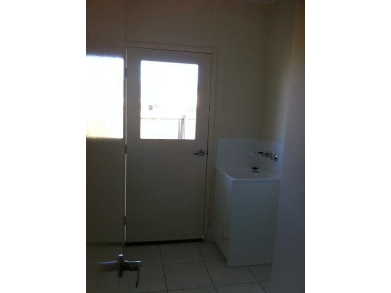 12 Iris Court, Yamanto QLD 4305