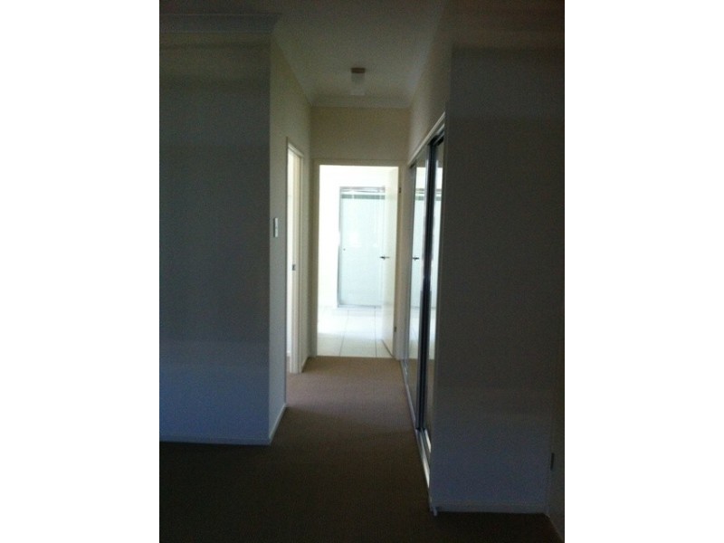 12 Iris Court, Yamanto QLD 4305