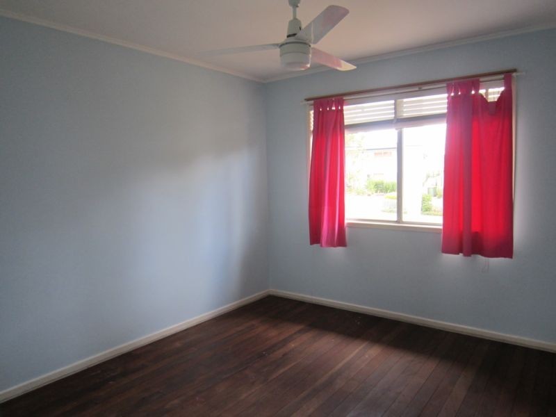 19 Gwendoline Street, Raceview QLD 4305