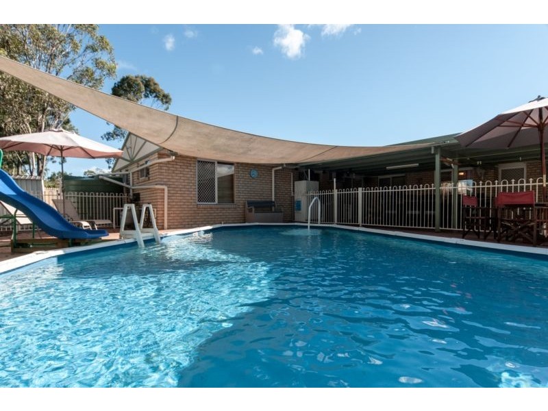 5 Sheppey Place, Yamanto QLD 4305