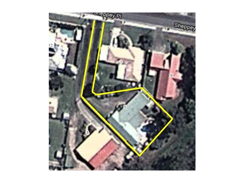 5 Sheppey Place, Yamanto QLD 4305