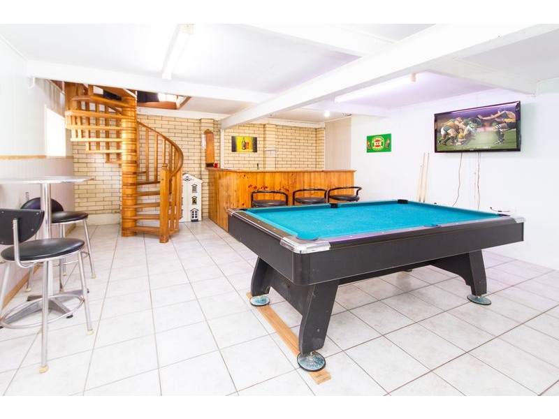 36 Grange Road, Eastern Heights QLD 4305