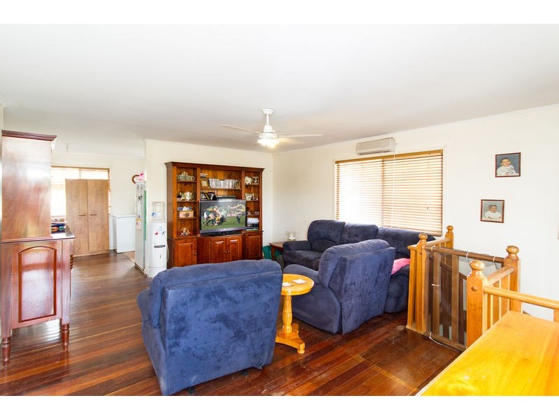 36 Grange Road, Eastern Heights QLD 4305