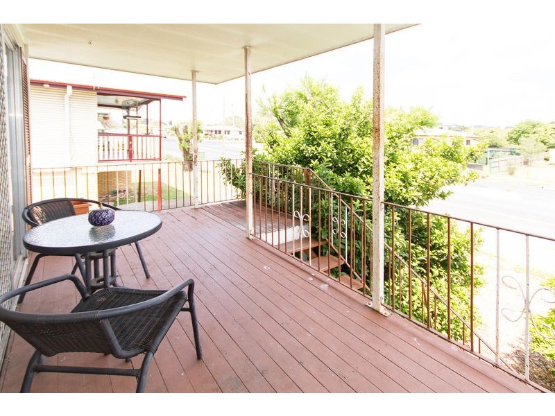 36 Grange Road, Eastern Heights QLD 4305