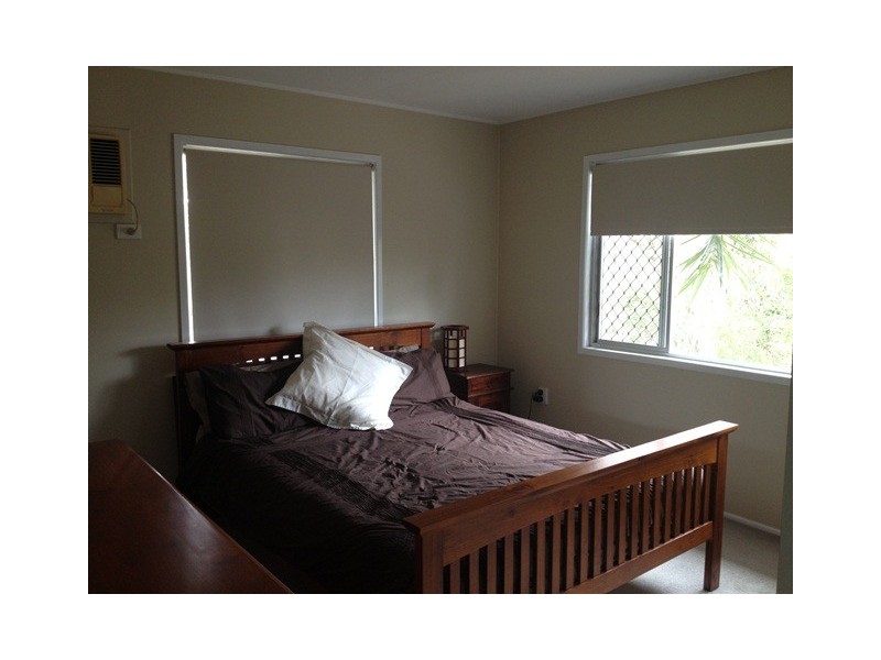 7 Oakhill Street, One Mile QLD 4305