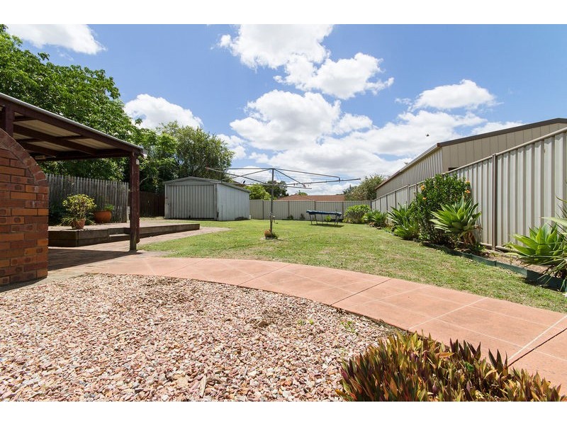 32 Rapur Street, Raceview QLD 4305