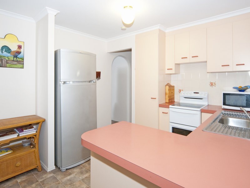 33 Ash Street, Yamanto QLD 4305