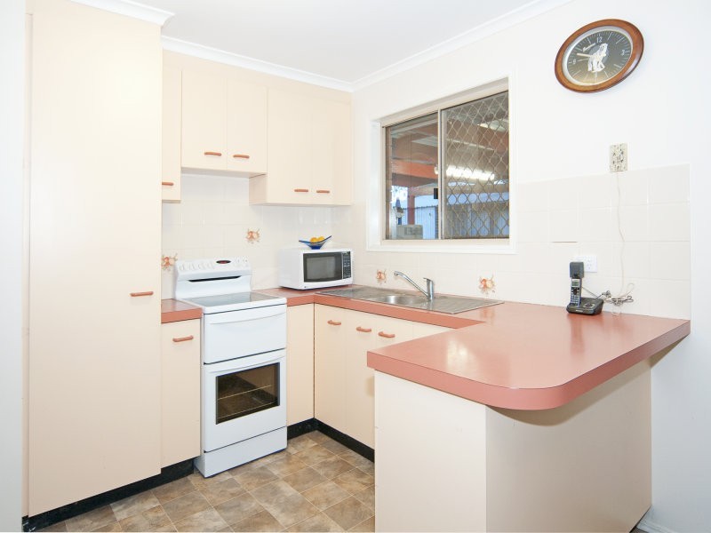 33 Ash Street, Yamanto QLD 4305