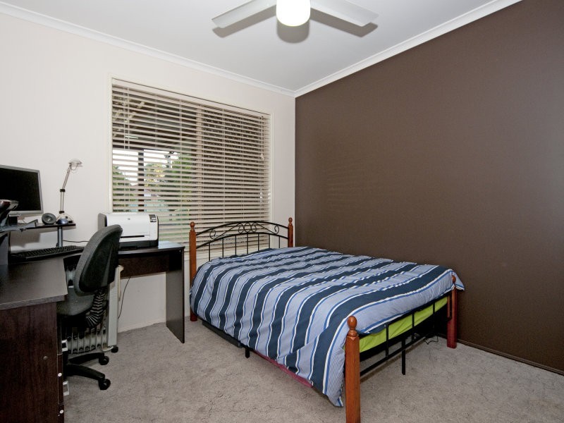 33 Ash Street, Yamanto QLD 4305