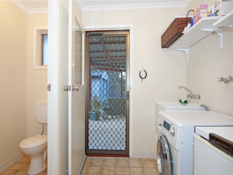 33 Ash Street, Yamanto QLD 4305