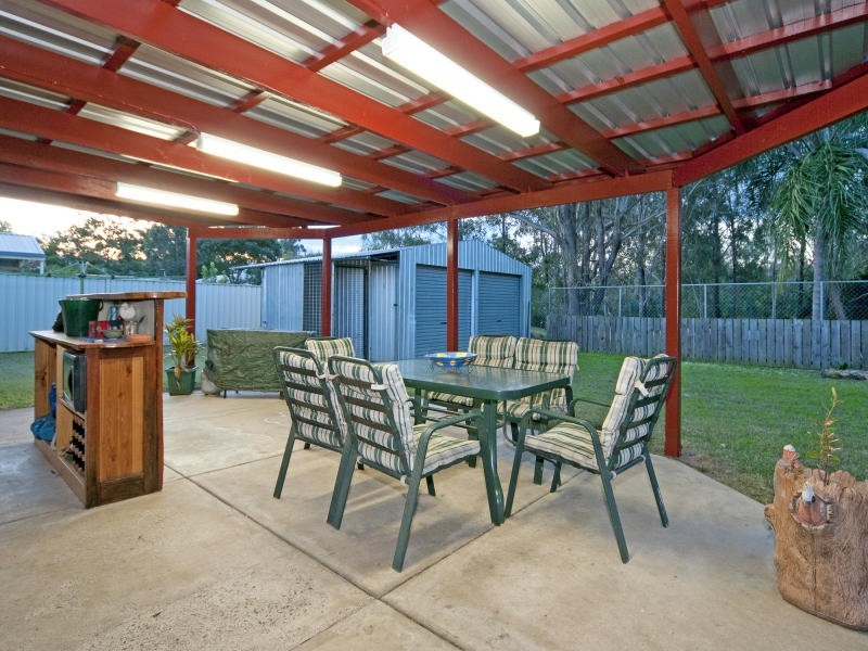 33 Ash Street, Yamanto QLD 4305