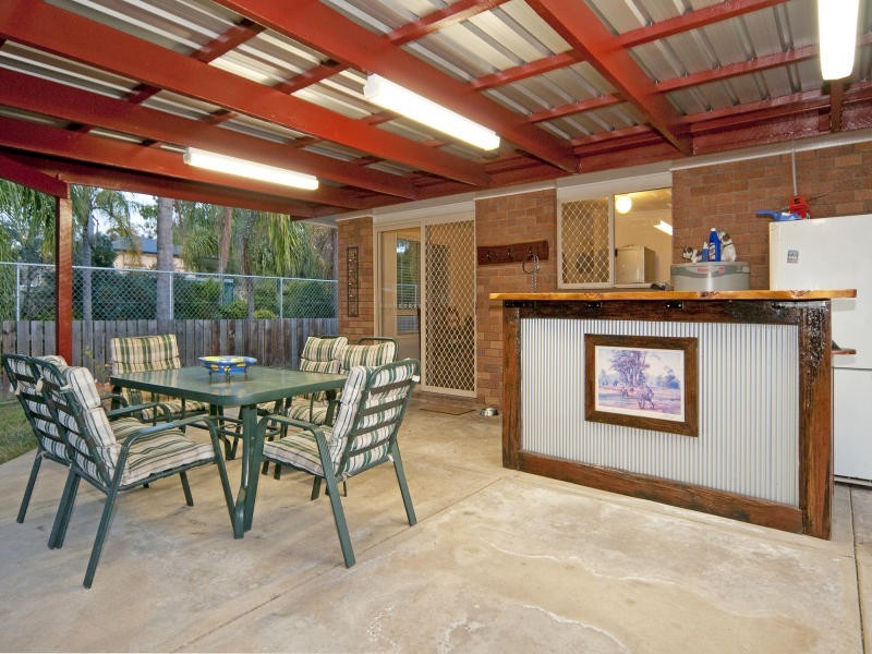 33 Ash Street, Yamanto QLD 4305