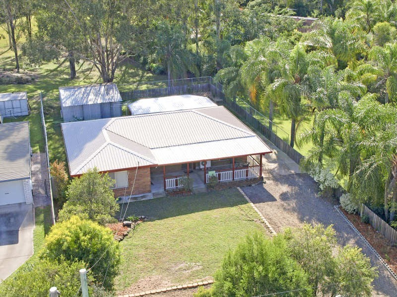 33 Ash Street, Yamanto QLD 4305