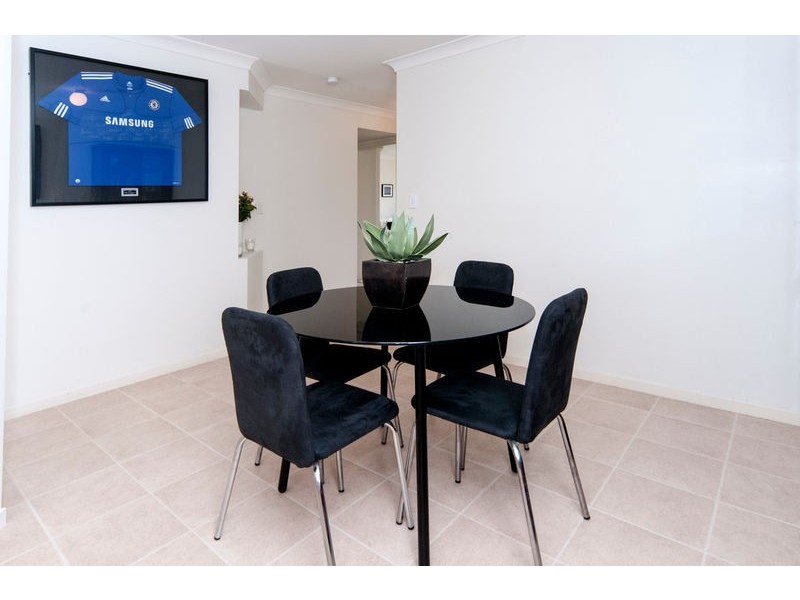 10 Willowtree Drive, Flinders View QLD 4305