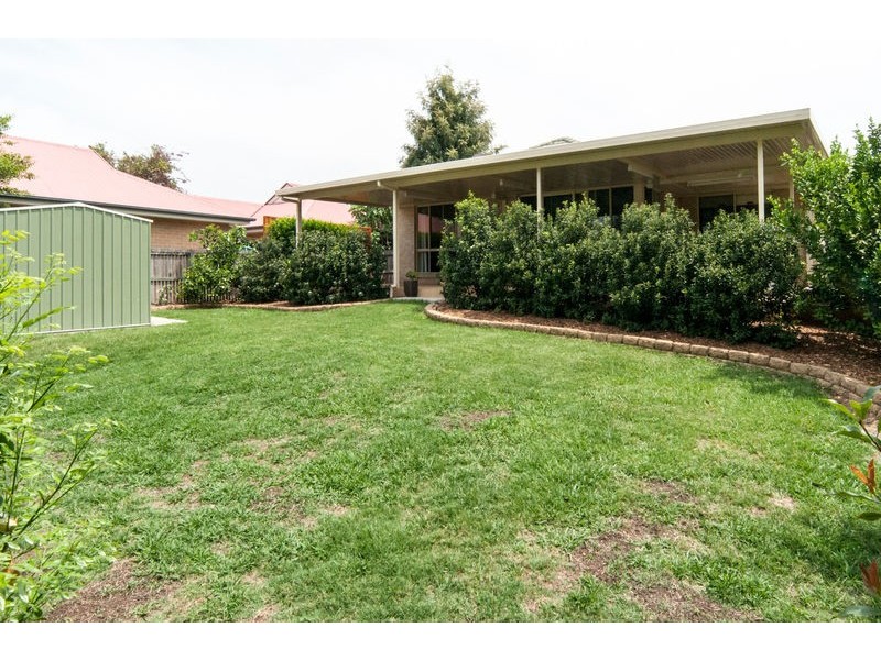 10 Willowtree Drive, Flinders View QLD 4305