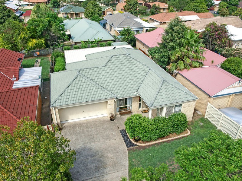 10 Willowtree Drive, Flinders View QLD 4305