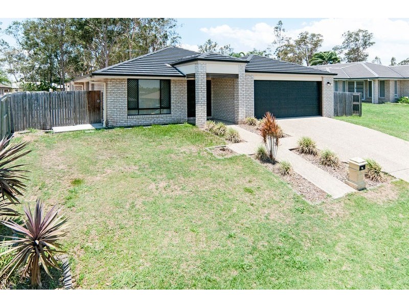 23 Benjamin Court, Yamanto QLD 4305