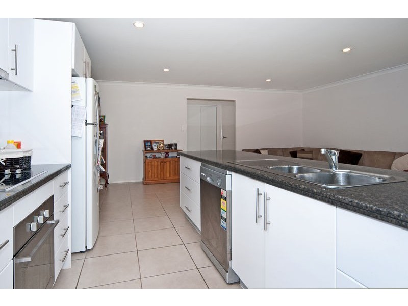 23 Benjamin Court, Yamanto QLD 4305