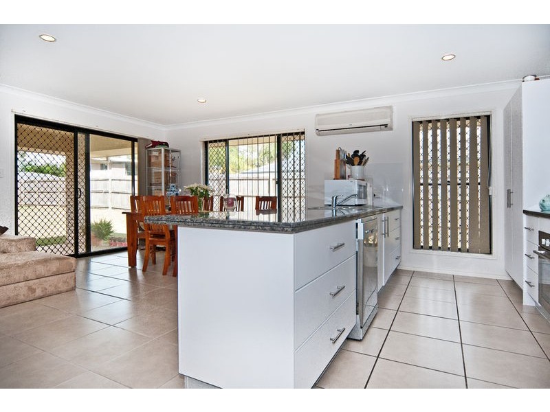 23 Benjamin Court, Yamanto QLD 4305