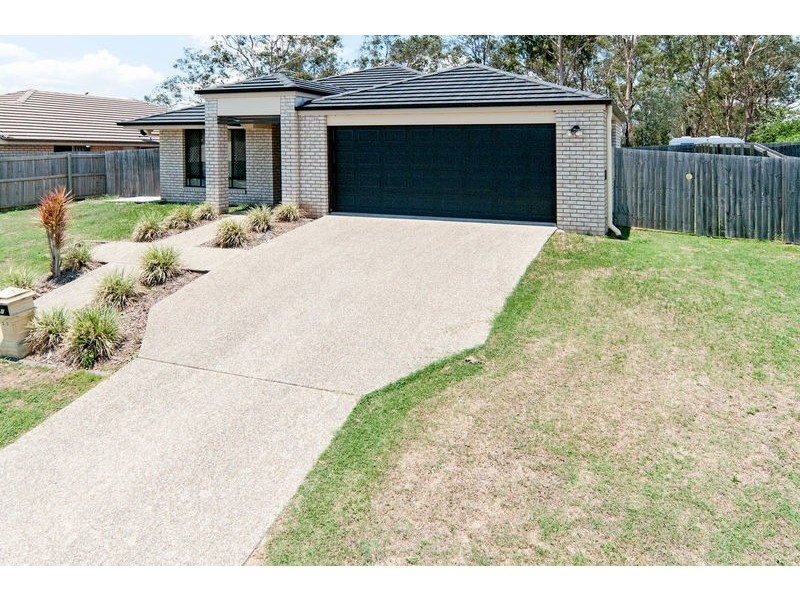 23 Benjamin Court, Yamanto QLD 4305