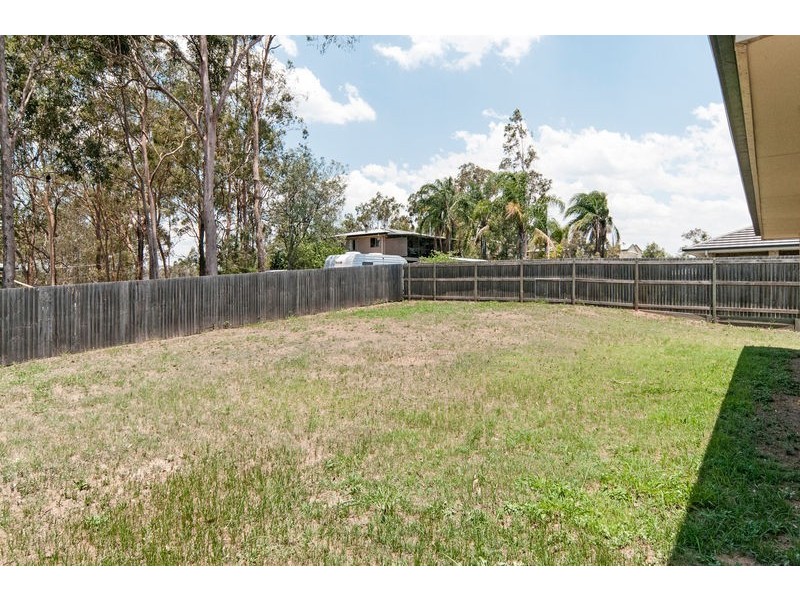23 Benjamin Court, Yamanto QLD 4305