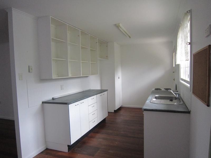 19 Gwendoline Street, Raceview QLD 4305