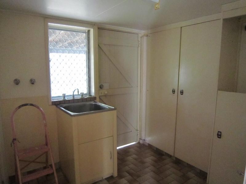 19 Gwendoline Street, Raceview QLD 4305