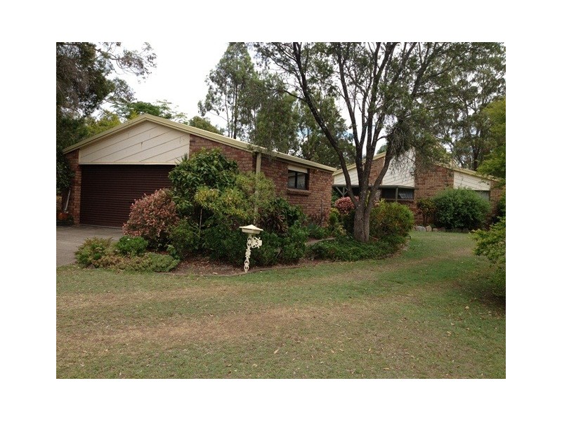5 Gorston Close, Yamanto QLD 4305