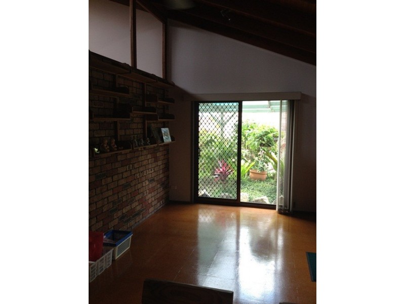 5 Gorston Close, Yamanto QLD 4305