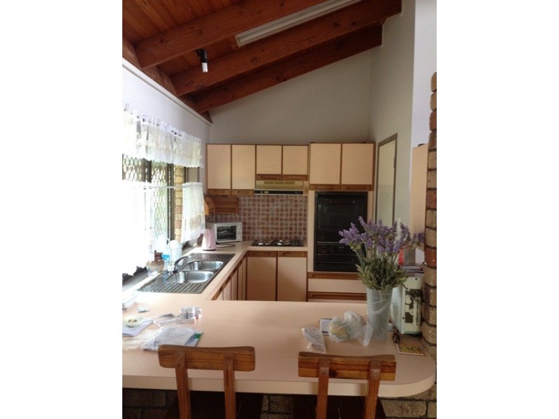 5 Gorston Close, Yamanto QLD 4305