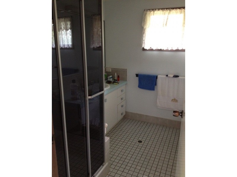 5 Gorston Close, Yamanto QLD 4305
