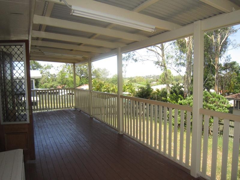54 Aspinall Street, Leichhardt QLD 4305