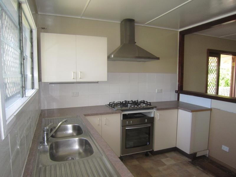54 Aspinall Street, Leichhardt QLD 4305