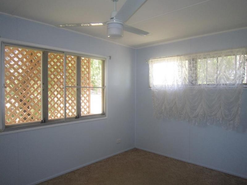 54 Aspinall Street, Leichhardt QLD 4305