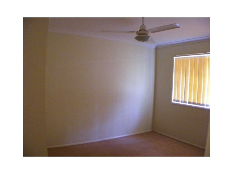 2 Flametree Close, Flinders View QLD 4305