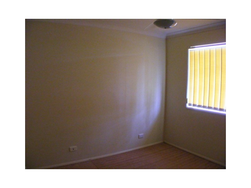 2 Flametree Close, Flinders View QLD 4305
