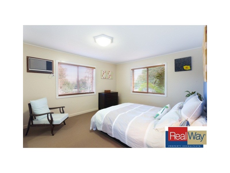 39 Stephenson Street, Coalfalls QLD 4305