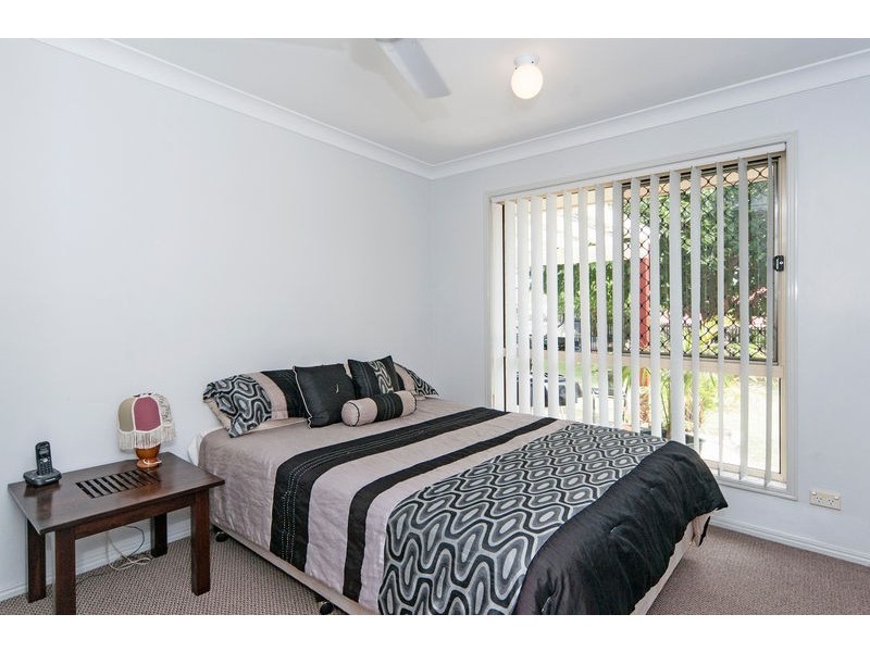 55 Reif Street, Flinders View QLD 4305