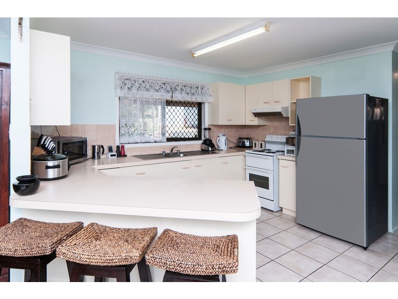 23 Melrose Drive, Flinders View QLD 4305